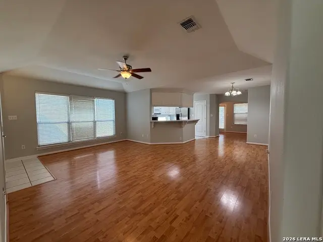 212 Dogwood Dr, New Braunfels, TX 78130 - #2