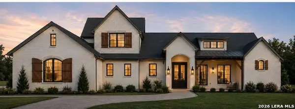 5 Ranch Pt, Fair Oaks Ranch, TX 78015