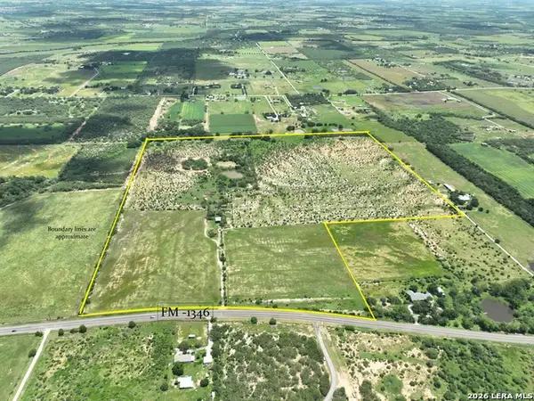 13407 Fm 1346, St.Hedwig, TX 78152