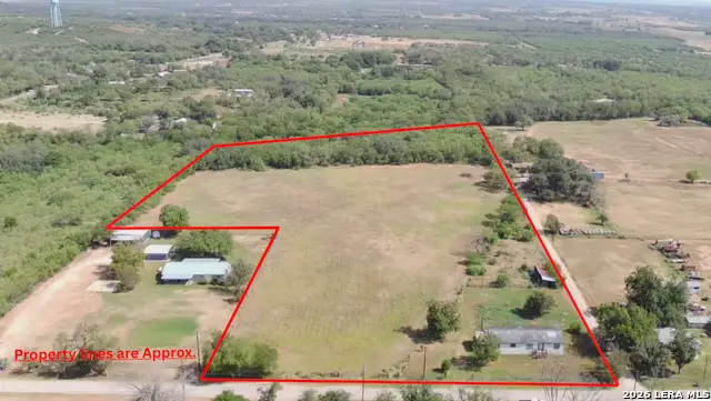 605 W County Road 678, Natalia, TX 78059 - #2