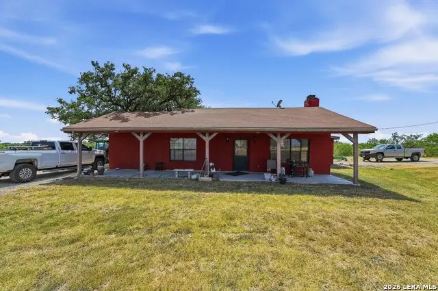 1155 Jones Rd, Kingsbury, TX 78638 - #1