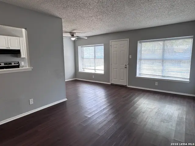 1035 Cloverbrook St, San Antonio, TX 78245 - #3