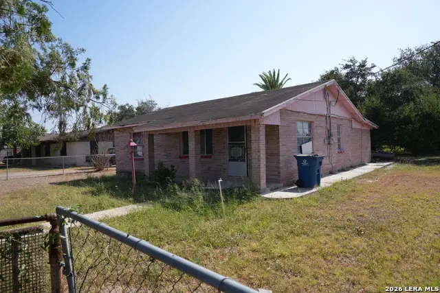 221 Fresno St, Sullivan City, TX 78595 - #2