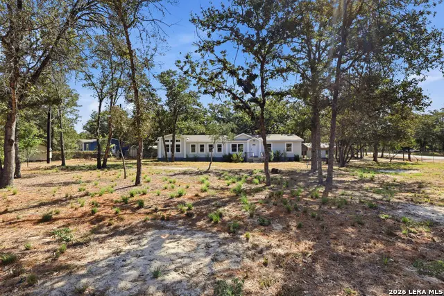 180 Sandy Oaks, Seguin, TX 78155 - #1