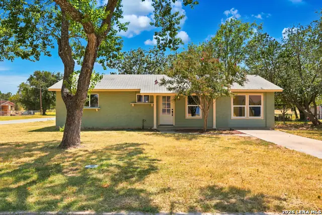 15100 Norvell St, Lytle, TX 78052 - #1