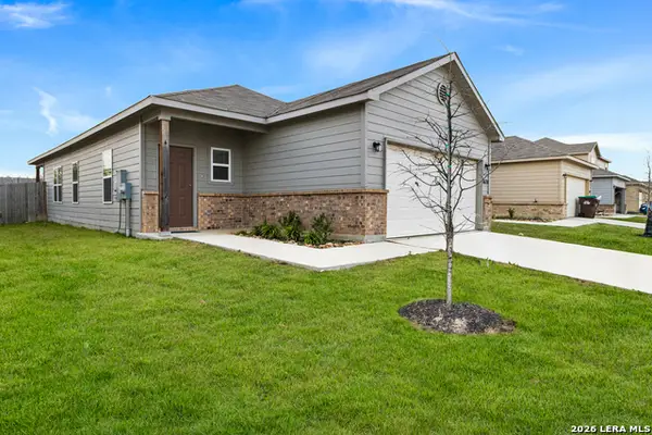 14631 Stirrup Trce, Elmendorf, TX 78112