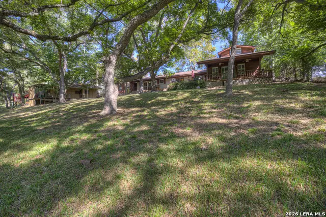 1380 Ponderosa Dr, New Braunfels, TX 78132 - #1