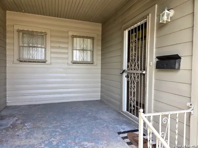 2236 N Interstate 35, San Antonio, TX 78208 - #3