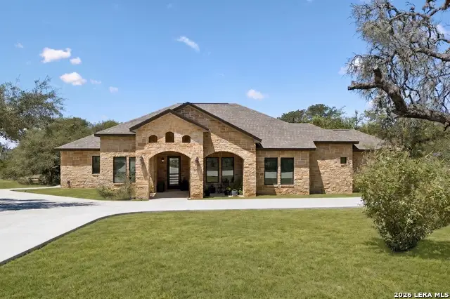 879 Latigo Blvd, Pipe Creek, TX 78063 - #1