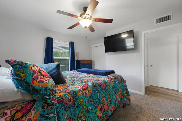 228 S Ponton St, Gonzales, TX 78629 - #3