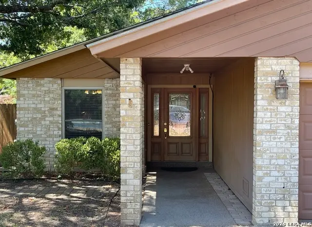 4334 Hollow Hill Dr, San Antonio, TX 78217 - #2