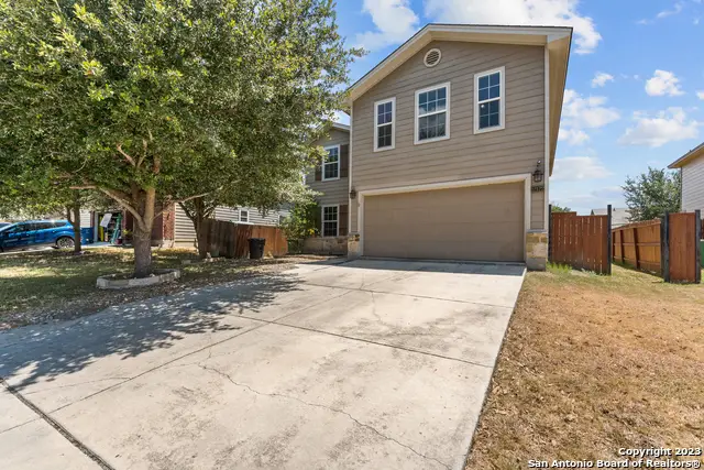 12122 Chi Chis Cv, San Antonio, TX 78221 - #2