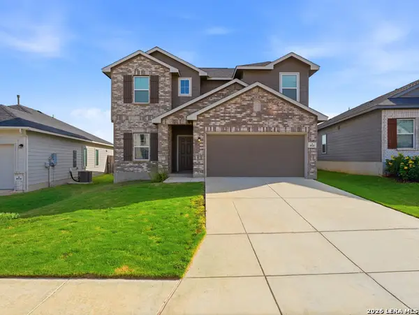 8935 Hazel Birch, Elmendorf, TX 78112