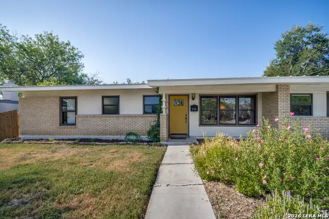 218 Sprucewood Ln, San Antonio, TX 78216 - #3
