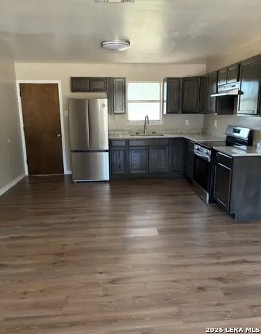 1012 E San Marcos St, Pearsall, TX 78061 - #3
