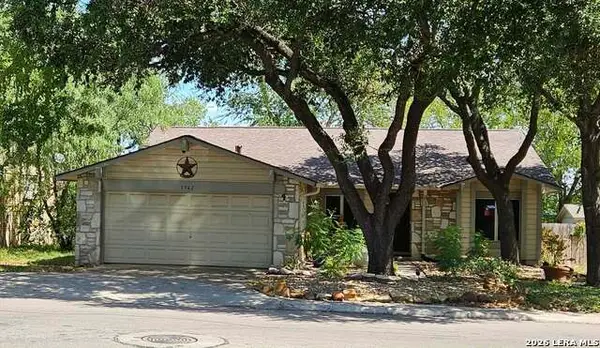 1942 Stedwick Dr, San Antonio, TX 78251