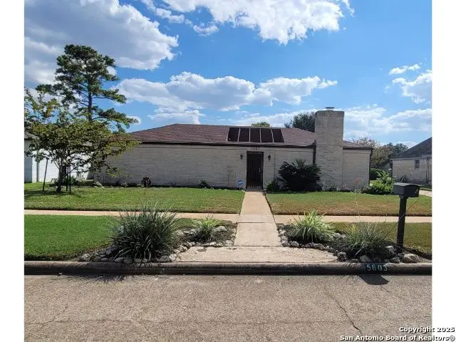 5603 Arncliffe Dr, Houston, TX 77088 - #1
