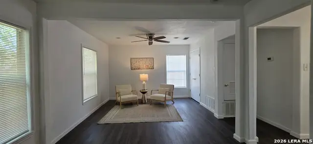 410 Sumner Dr, San Antonio, TX 78209 - #3