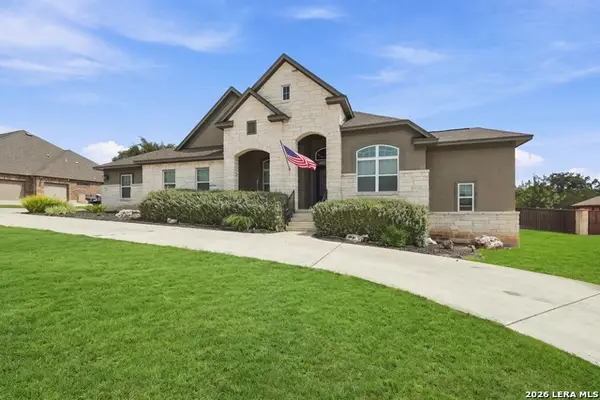 5676 High Forest Dr, New Braunfels, TX 78132