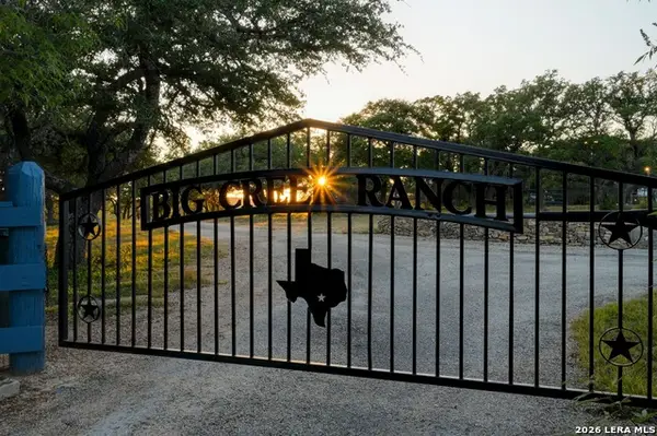 100 Big Creek Rd, Blanco, TX 78606