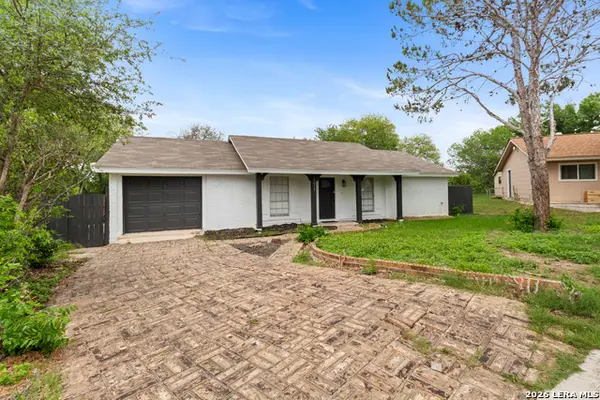 11915 Los Cerros St, San Antonio, TX 78233