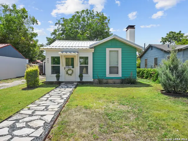 407 Lucille St, Kerrville, TX 78028 - #1