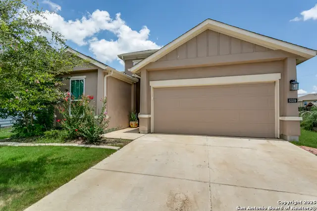 8359 Sunrise Gln, Schertz, TX 78154 - #1