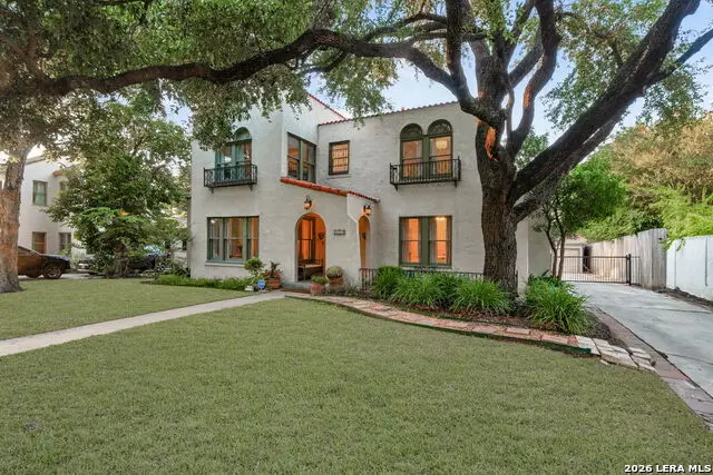 339 W Hollywood Ave, San Antonio, TX 78212 - #2