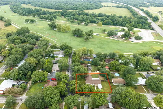 140 Hillcrest, Luling, TX 78648 - #3