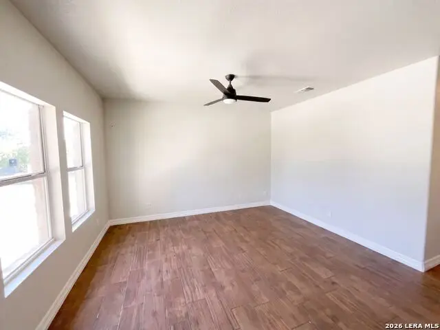 102 Bowdoin St, San Antonio, TX 78237 - #3