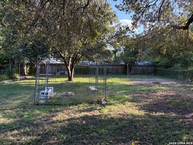 310 Northvalley Dr, San Antonio, TX 78216 - #2