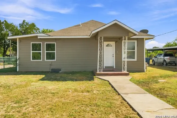628 Monticello Ct, San Antonio, TX 78223