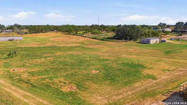 283 Bus Loop 181 South, Floresville, TX 78114 - #2