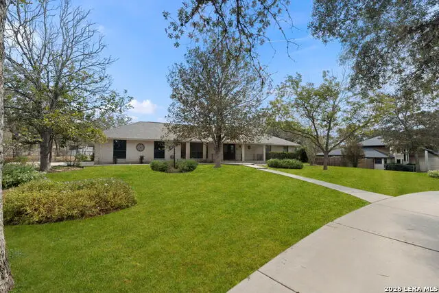 360 Bear Ridge Dr, La Vernia, TX 78121 - #3