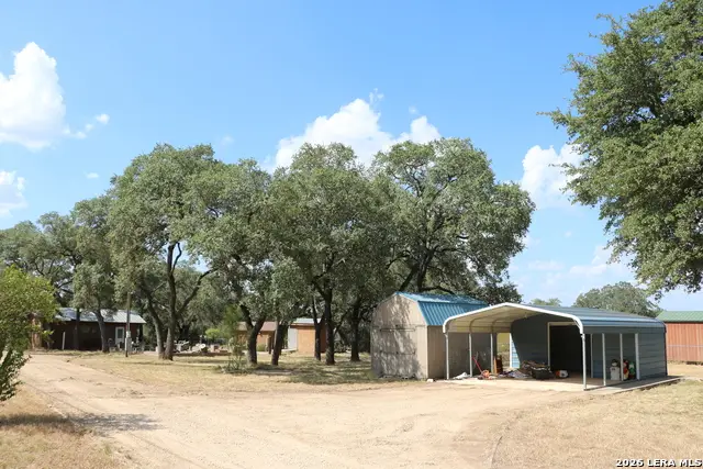 316 Oak Lawn Dr, Bandera, TX 78003 - #3