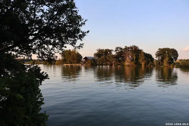 801 Lakeside, New Braunfels, TX 78130 - #1