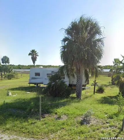 1668 N Ocean Dr, Port Lavaca, TX 77979 - #2