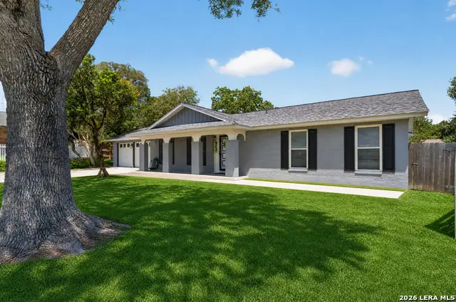 111 Laural Ln, Universal City, TX 78148 - #3