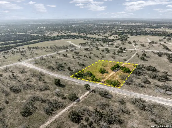 153 Fallow Dr, Harper, TX 78631