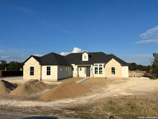 673 James Way, Castroville, TX 78009