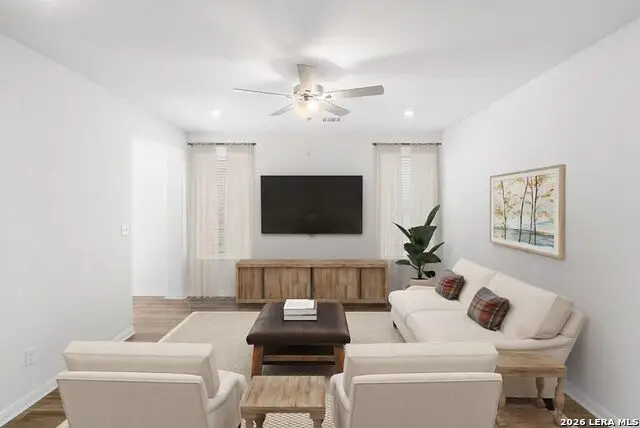1528 Esplanade Pkwy, San Marcos, TX 78666 - #2