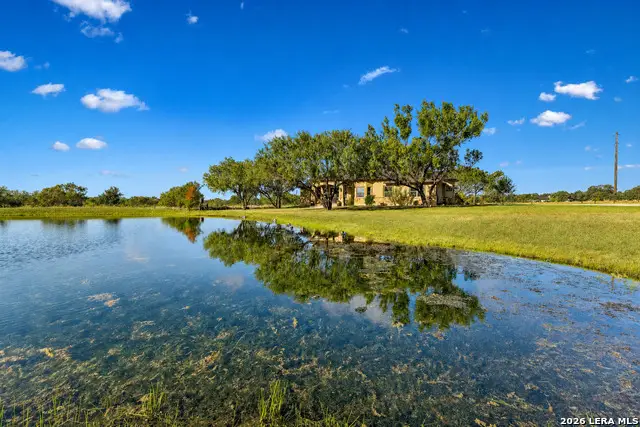 230 Casarez Rd, Pleasanton, TX 78064 - #2