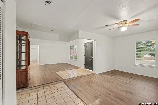 619 Northtrail Dr, San Antonio, TX 78216 - #3