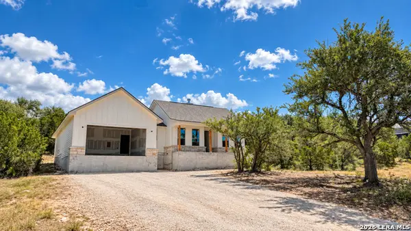 1181 Pinon Pass, Fischer, TX 78623
