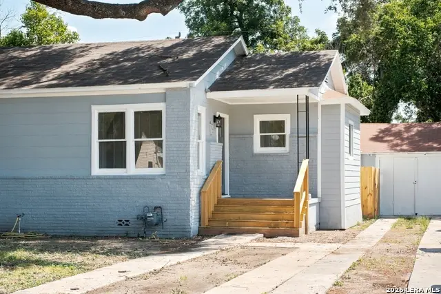 132 Ross Ave, San Antonio, TX 78225 - #2