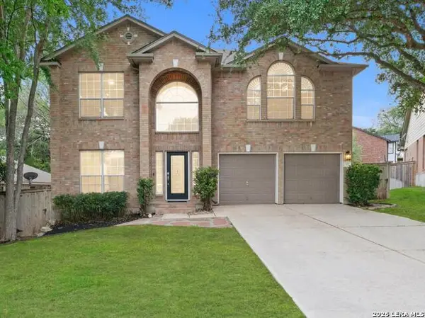 17 Nikita Dr, San Antonio, TX 78248