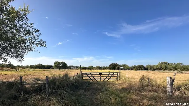 13326 Pearsall Rd, Atascosa, TX 78002 - #1