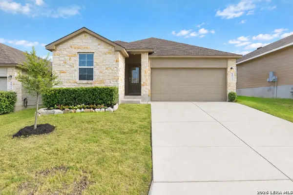 5615 Chase Falls, San Antonio, TX 78266