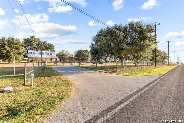 15080 Macdona Lacoste Rd, La Coste, TX 78039 - #3