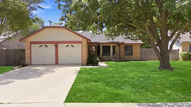 392 Wagon Crossing, Universal City, TX 78148 - #2